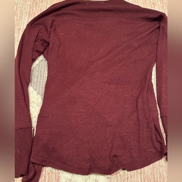 Vintage Y2K Abercrombie wrap deep red sweater. Fall sweater. Dark romance. - Picture 2 of 4